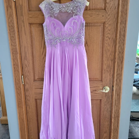 NWT Purple Beaded Prom Dress - Picture 4 of 9